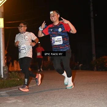 Runner Photo 8415847