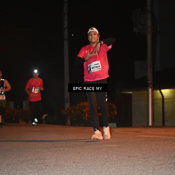 Runner Photo 8415905