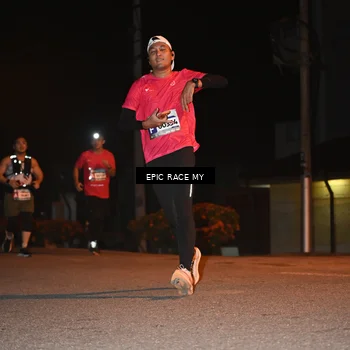 Runner Photo 8415913
