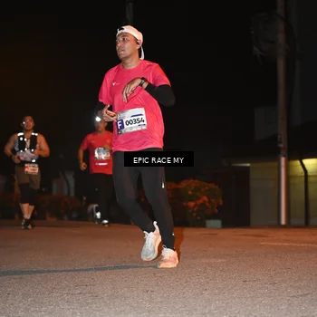 Runner Photo 8415918