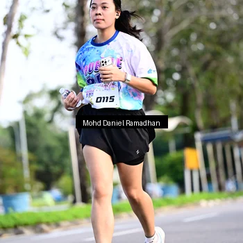 Runner Photo 8415941