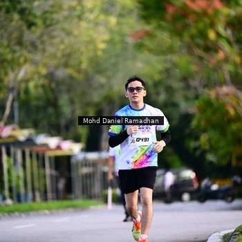 Runner Photo 8415950