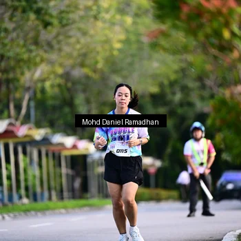 Runner Photo 8415959