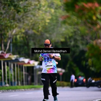 Runner Photo 8415963