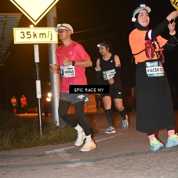 Runner Photo 8415975