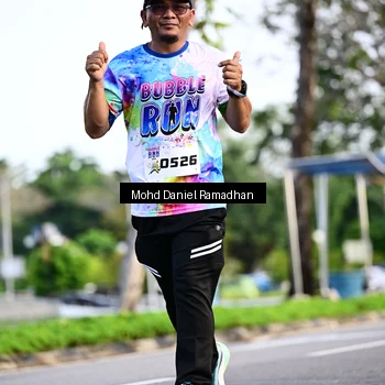 Runner Photo 8415981