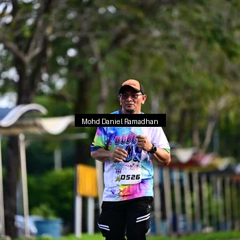 Runner Photo 8415985