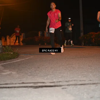 Runner Photo 8415995