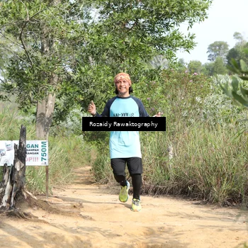 Runner Photo 8416145