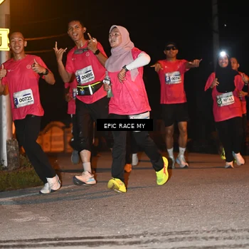 Runner Photo 8416184