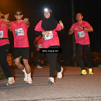 Runner Photo 8416212