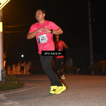 Runner Photo 8416219