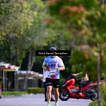 Runner Photo 8416234