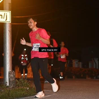 Runner Photo 8416254