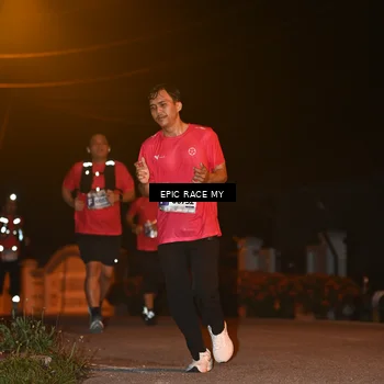 Runner Photo 8416257