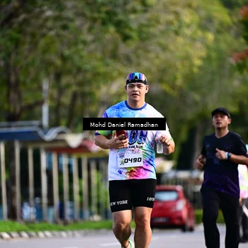 Runner Photo 8416261