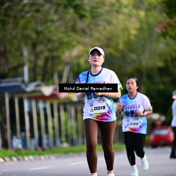 Runner Photo 8416285
