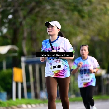 Runner Photo 8416301