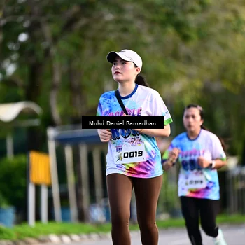 Runner Photo 8416302