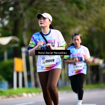 Runner Photo 8416311