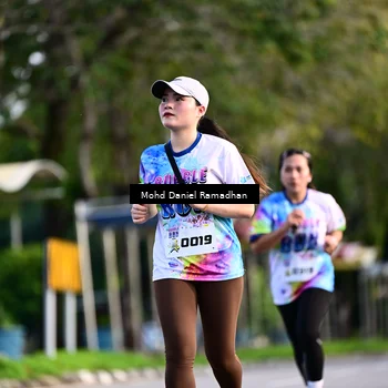Runner Photo 8416324