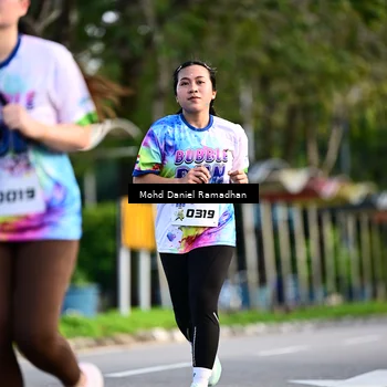 Runner Photo 8416328