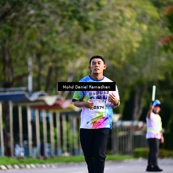 Runner Photo 8416377
