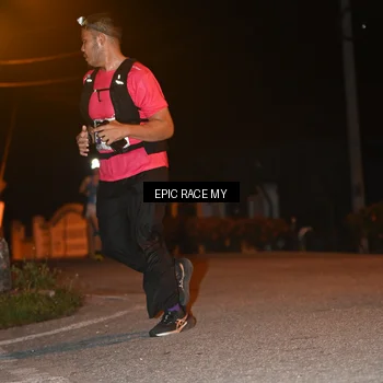 Runner Photo 8416400