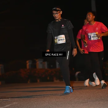 Runner Photo 8416429