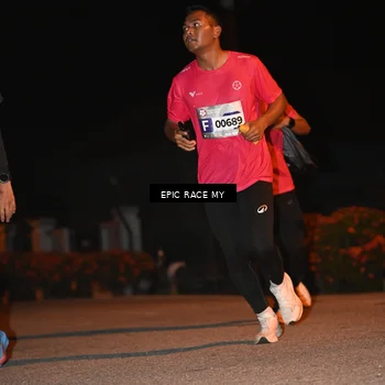 Runner Photo 8416436