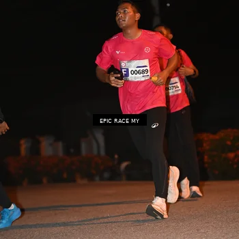 Runner Photo 8416437