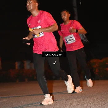 Runner Photo 8416442
