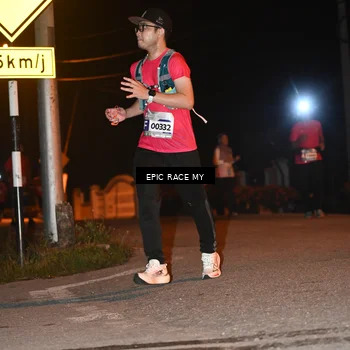 Runner Photo 8416504
