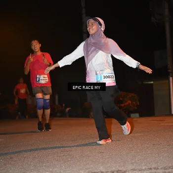 Runner Photo 8416518