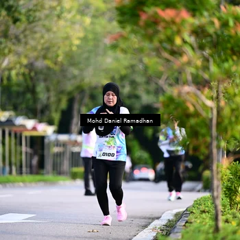 Runner Photo 8416526
