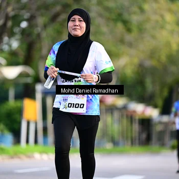 Runner Photo 8416535