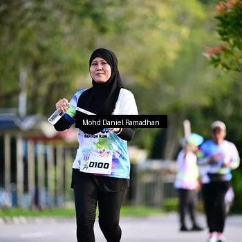 Runner Photo 8416536
