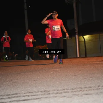 Runner Photo 8416549