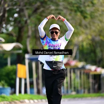 Runner Photo 8416564