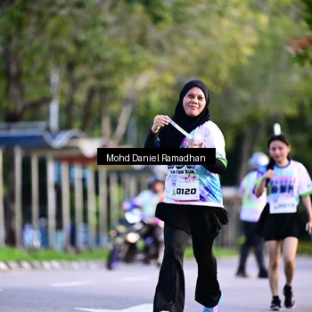 Runner Photo 8416568