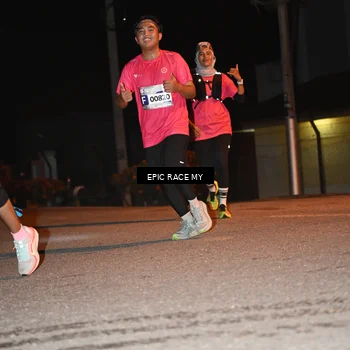 Runner Photo 8416573
