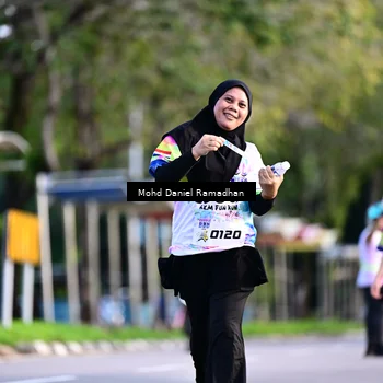 Runner Photo 8416576