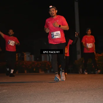 Runner Photo 8416623