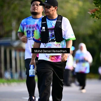 Runner Photo 8416657