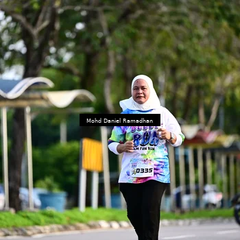 Runner Photo 8416675