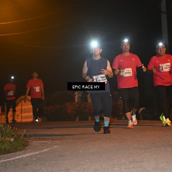 Runner Photo 8416708