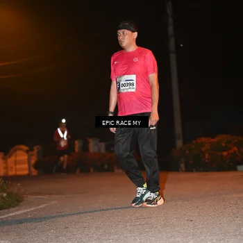 Runner Photo 8416750