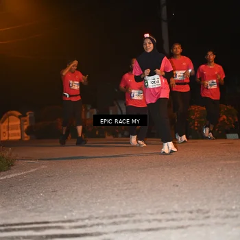 Runner Photo 8416822
