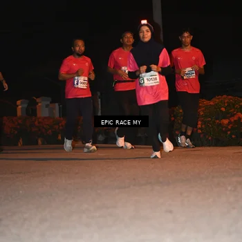 Runner Photo 8416823