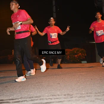 Runner Photo 8416844